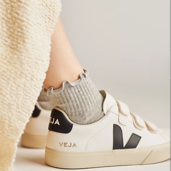 Veja Recife Logo Sneakers Women's Size 8 - Picture 12 of 12